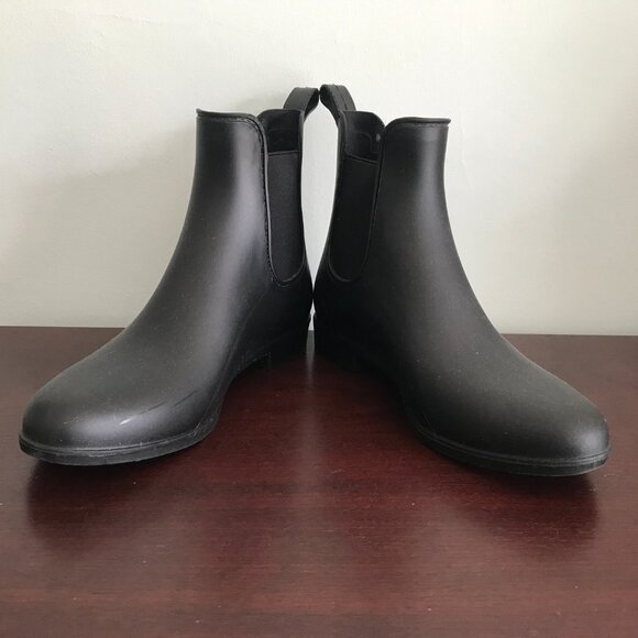 J.Crew | Matte Chelsea Rain Boots - Picture 2 of 9